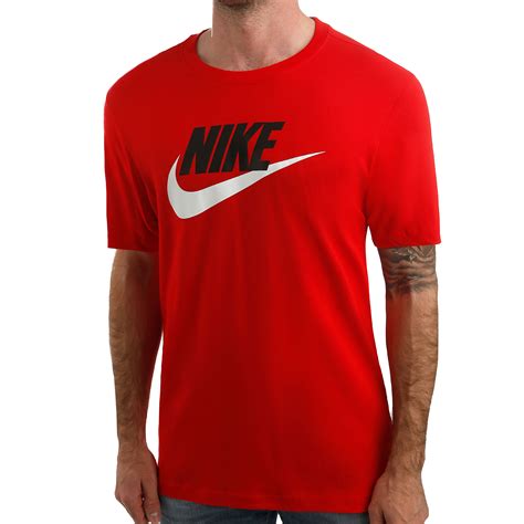 nike herren tshirts günstig|Nike T.